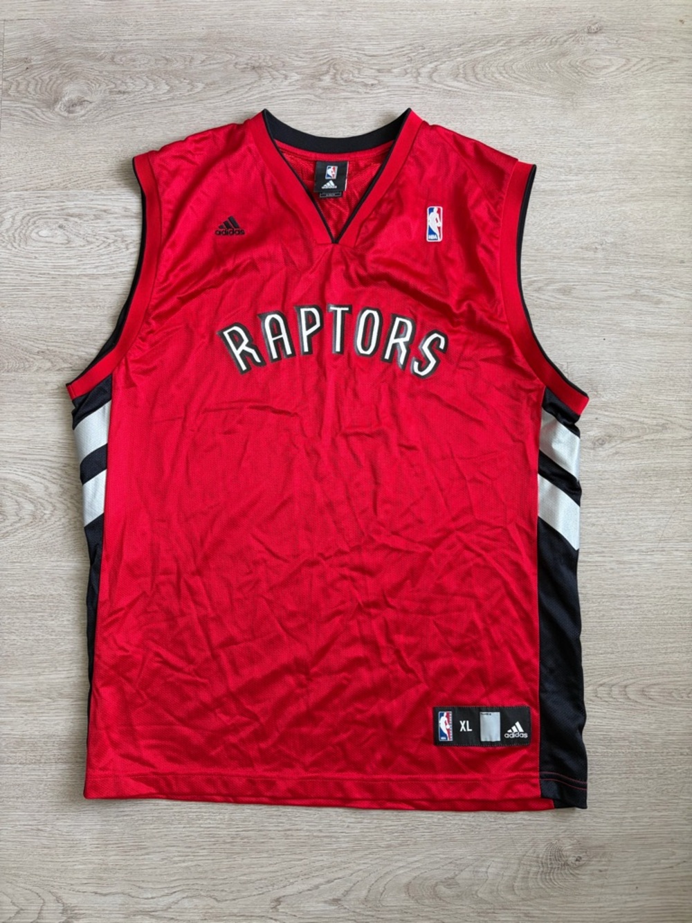 Raptors 2011 Adidas Red and Black NBA Jersey Patch Detail